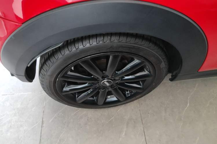 Used MINI 2019 1.5T COOPER Artist Right Rear Wheel Hub