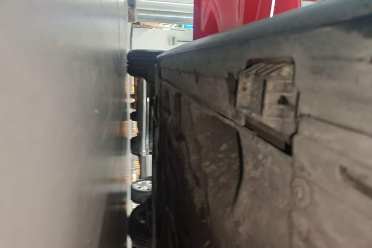 Used MINI 2019 1.5T COOPER Artist Five-Door Edition Right Side Sill