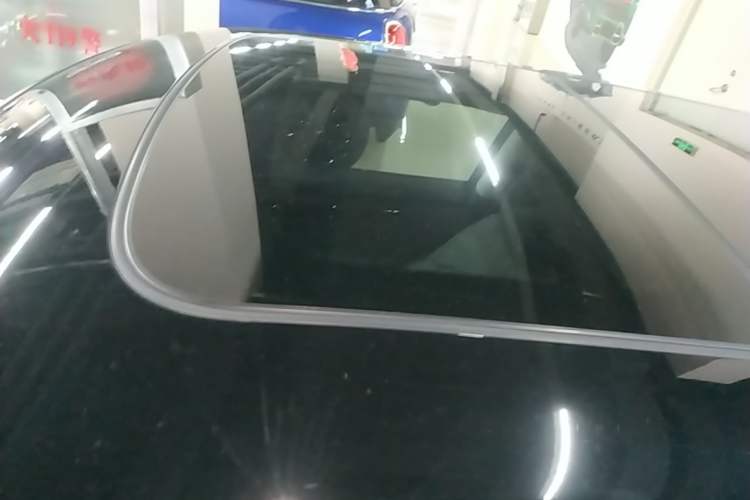 Used MINI 2019 1.5T COOPER Classic Edition Roof