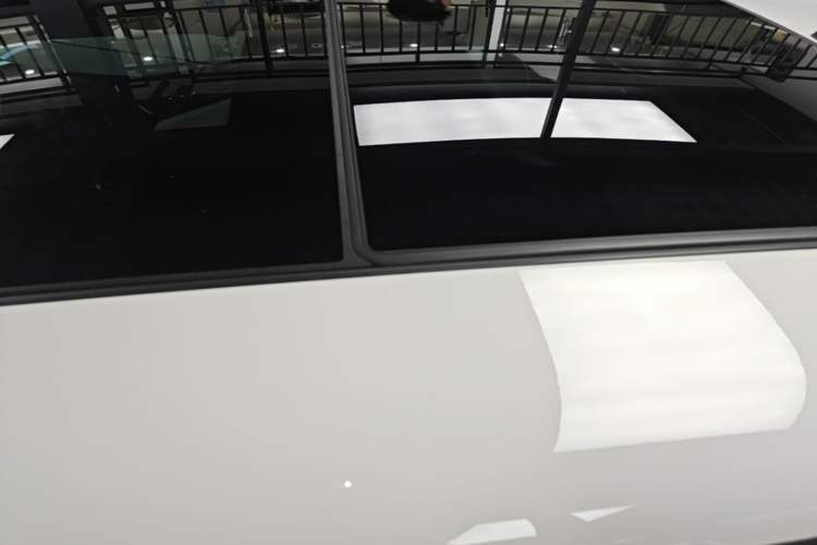 Used MINI 2019 1.5T COOPER Artist Roof