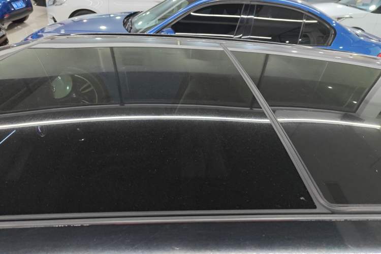 Used MINI 2019 1.5T ONE Five-Door Edition Roof