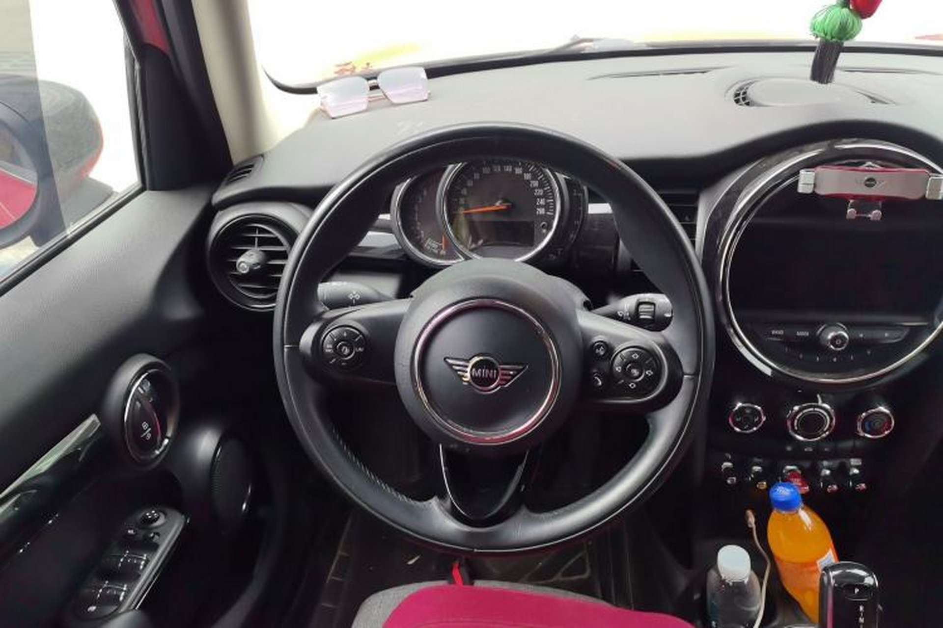 Used MINI 2019 1.5T COOPER Classic Edition Five-Door Version Steering Wheel