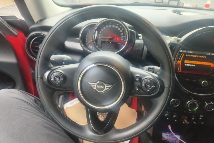 Used MINI 2019 1.5T COOPER Classic Edition Steering Wheel