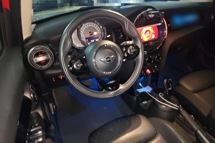 Used MINI 2019 1.5T COOPER Artist Five-Door Edition Steering Wheel