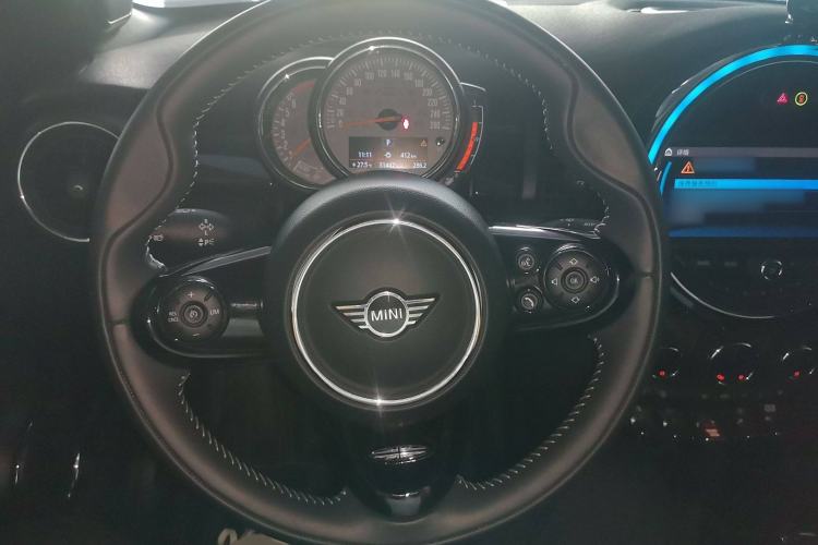 Used MINI 2019 1.5T COOPER CABRIO Temptation Edition Steering Wheel