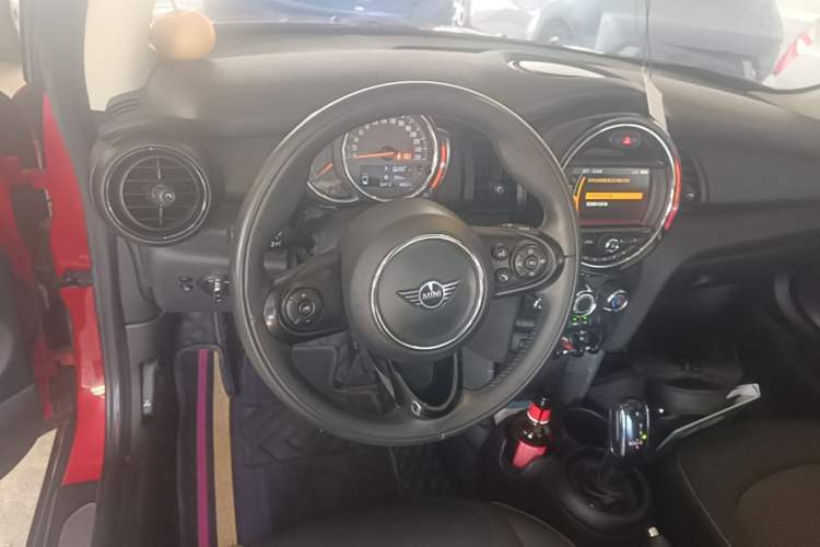 Used MINI 2019 1.5T ONE Steering Wheel