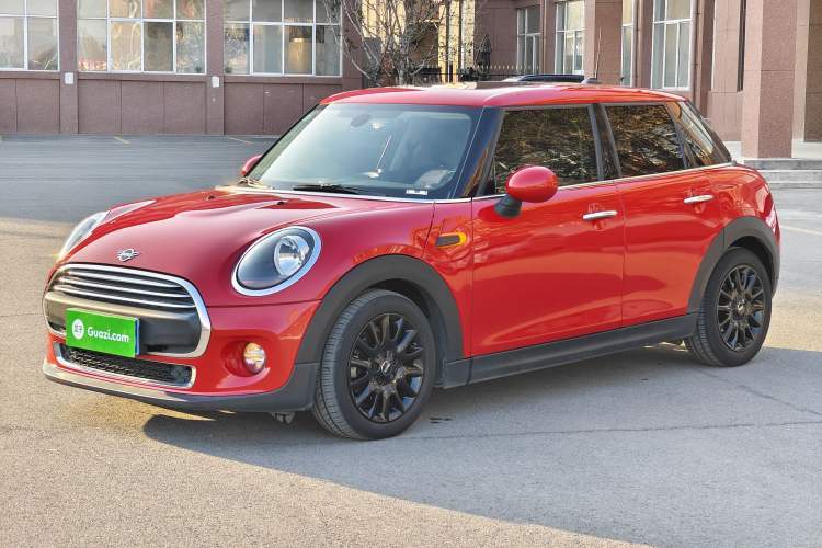 Used MINI 2019 1.5T ONE PLUS Five-Door Edition Guazi used car, China used car export, Used car for sale, Used cars, Cheapest cars for sale
