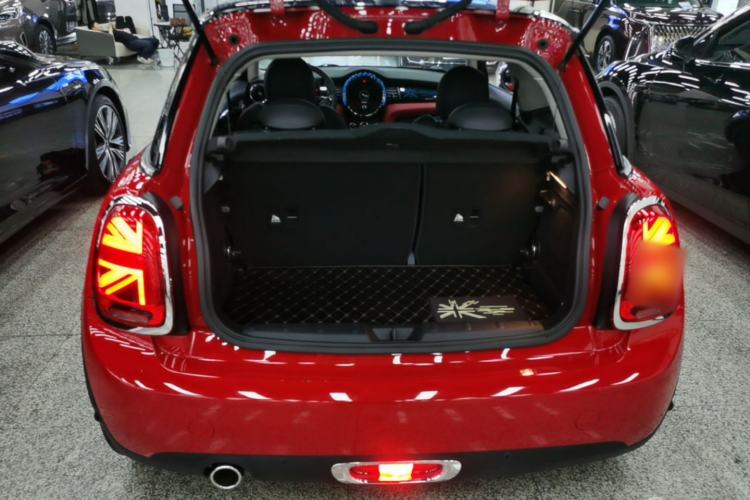 Used MINI 2019 1.5T COOPER Artist Trunk
