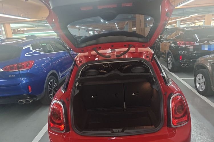 Used MINI 2019 1.5T ONE Five-Door Edition Trunk