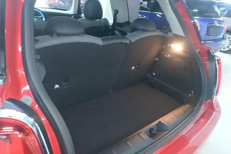 Used MINI 2019 1.5T COOPER Classic Edition Trunk