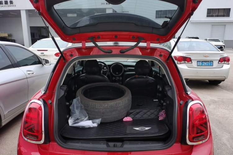 Used MINI 2019 2.0T COOPER S Artist Trunk