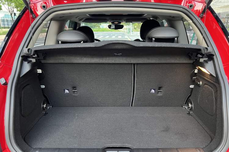 Used MINI 2019 1.5T COOPER Artist Trunk