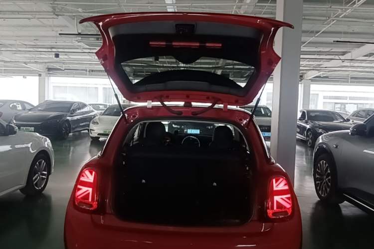 Used MINI 2019 2.0T COOPER S Classic Edition Trunk