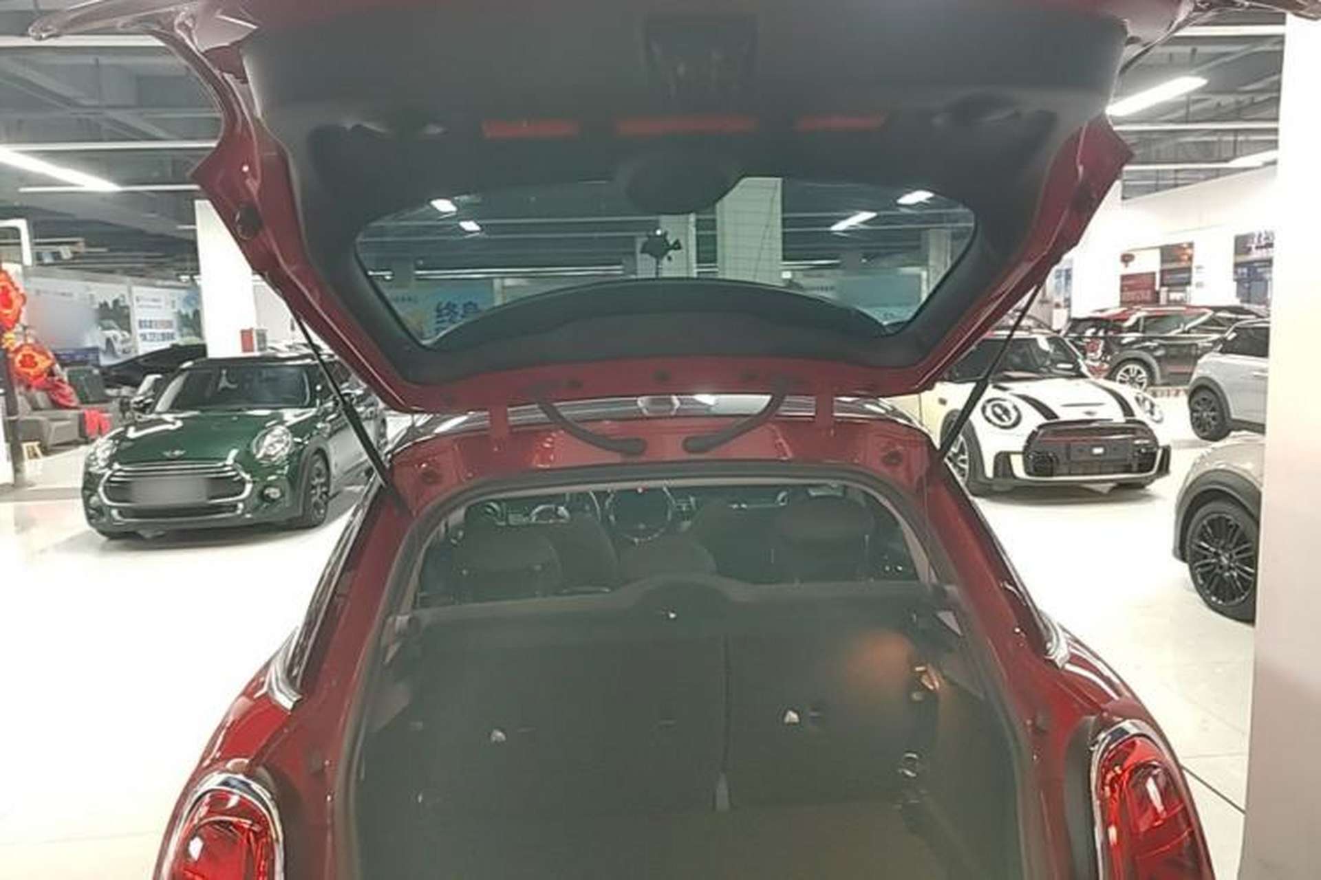 Used MINI 2019 1.5T COOPER Classic Edition Five-Door Version Trunk