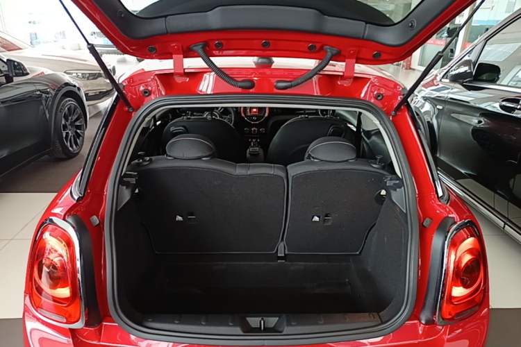 Used MINI 2019 1.5T ONE PLUS Trunk