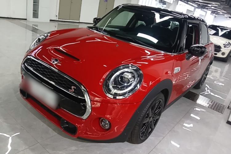 Used MINI 2019 2.0T COOPER S Classic Edition Five-Door Model Guazi used car, China used car export, Used car for sale, Used cars, Cheapest cars for sale