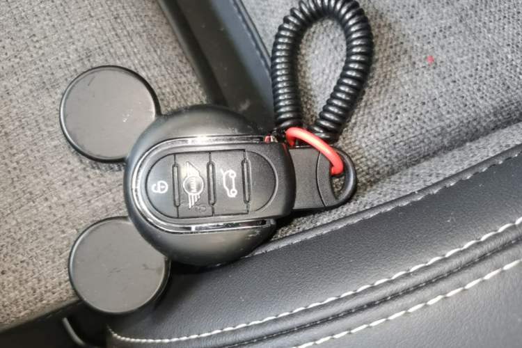 Used MINI 2019 1.5T COOPER Classic Edition Vehicle Key