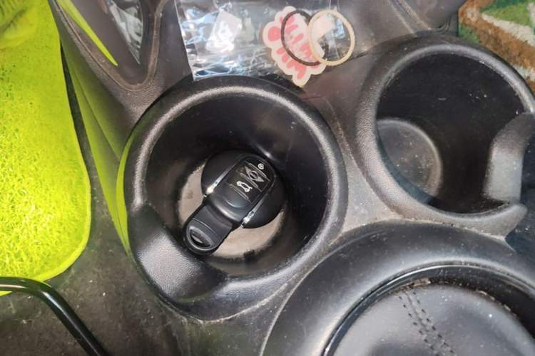 Used MINI 2019 1.5T ONE Five-Door Edition Vehicle Key