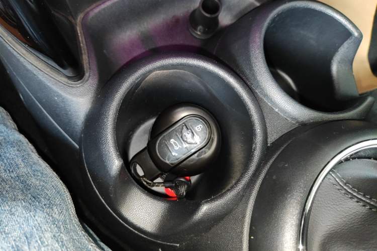 Used MINI 2019 1.5T COOPER Artist Vehicle Key
