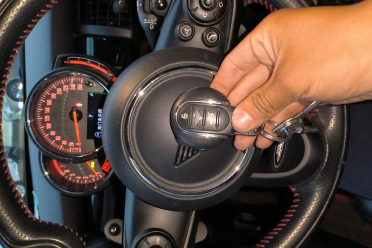 Used MINI  Vehicle Key