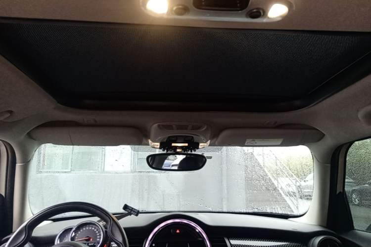 Used MINI 2019 2.0T COOPER S Classic Edition Five-Door Model Headliner