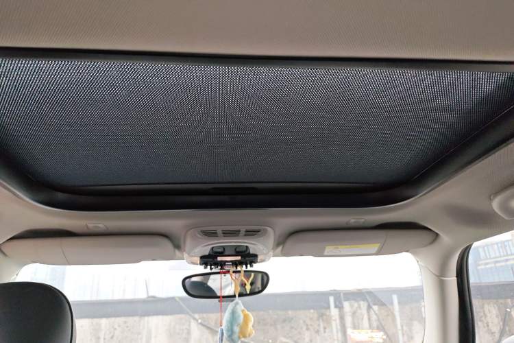 Used MINI 2019 1.5T COOPER Artist Headliner