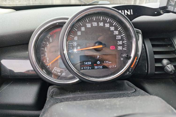 Used MINI 2019 1.5T COOPER Artist Instrument Cluster
