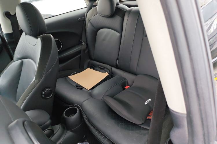 Used MINI 2019 1.5T COOPER Artist Left Rear Seat