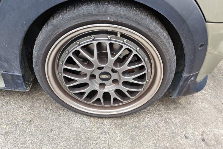 Used MINI 2019 1.5T COOPER Artist Right Front Wheel Hub