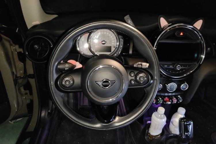 Used MINI 2019 1.5T COOPER Classic Edition Steering Wheel