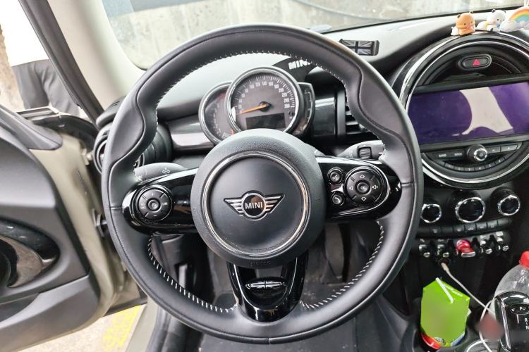 Used MINI 2019 1.5T COOPER Artist Steering Wheel