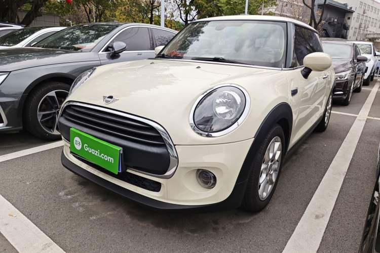 Used MINI 2019 1.5T ONE Guazi used car, China used car export, Used car for sale, Used cars, Cheapest cars for sale
