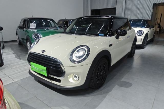 Used MINI 2019 1.5T COOPER Classic Edition
