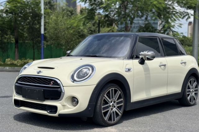 Used MINI 2019 2.0T COOPER S Artist Five-Door Edition