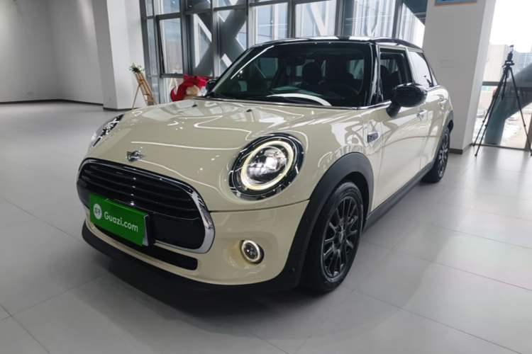 Used MINI 2019 1.5T COOPER Classic Edition Five-Door Version Guazi used car, China used car export, Used car for sale, Used cars, Cheapest cars for sale