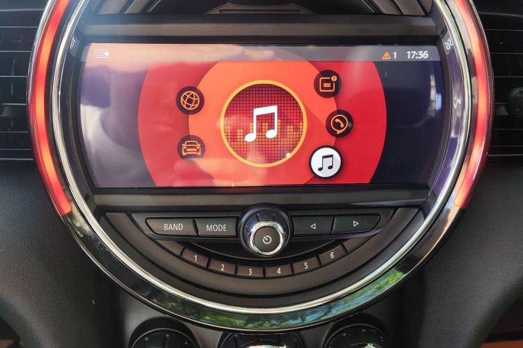 Used MINI 2019 2.0T COOPER S Classic Edition Audio And AC Panel