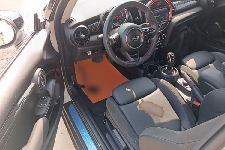 Used MINI 2019 2.0T COOPER S Classic Edition Driver Seat