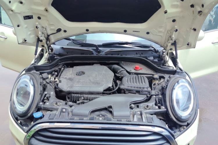 Used MINI 2019 1.5T ONE PLUS Five-Door Edition Engine Bay