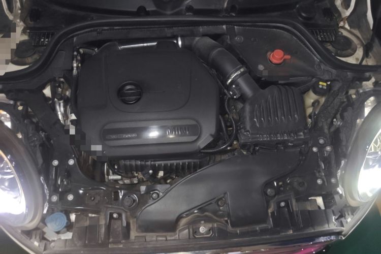 Used MINI 2019 1.5T COOPER Artist Engine Bay