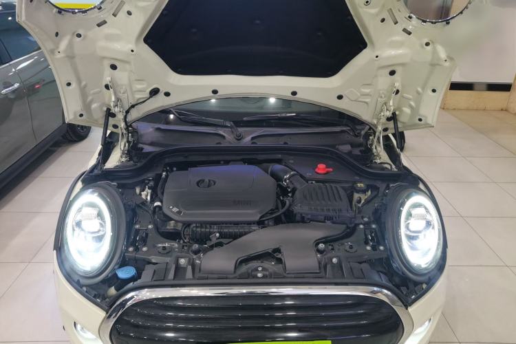 Used MINI 2019 1.5T COOPER Artist Engine Bay