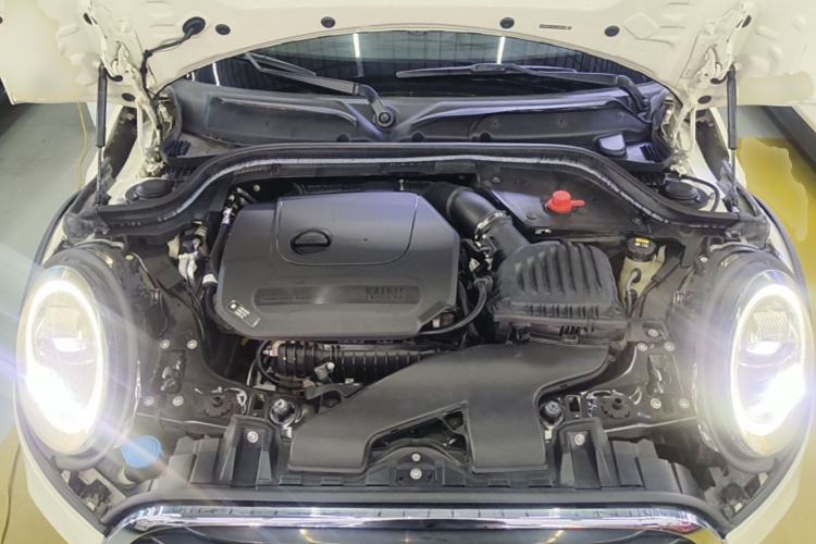 Used MINI 2019 1.5T COOPER Artist Engine Bay