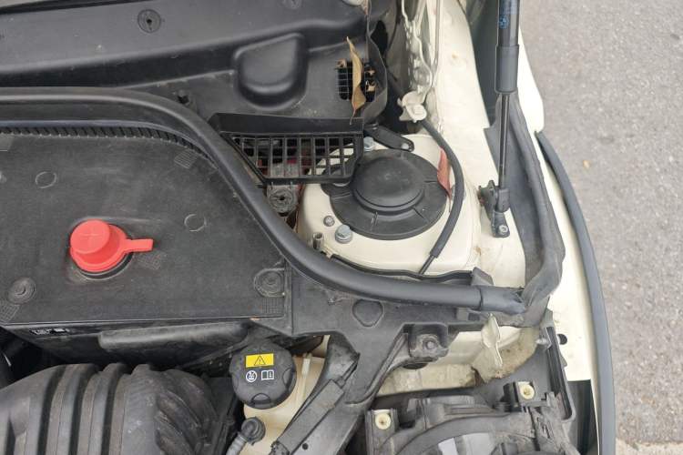 Used MINI 2019 1.5T ONE Engine Bay Left