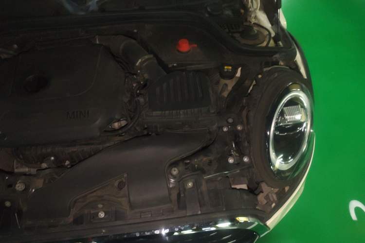 Used MINI 2019 1.5T COOPER Classic Edition Engine Bay Left