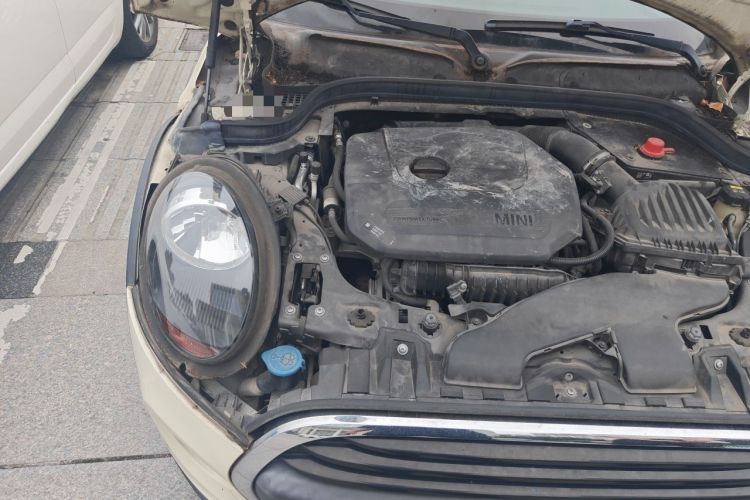 Used MINI 2019 1.5T ONE Five-Door Edition Engine Bay Right