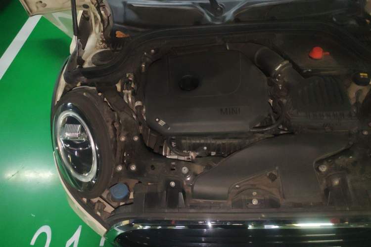 Used MINI 2019 1.5T COOPER Classic Edition Engine Bay Right