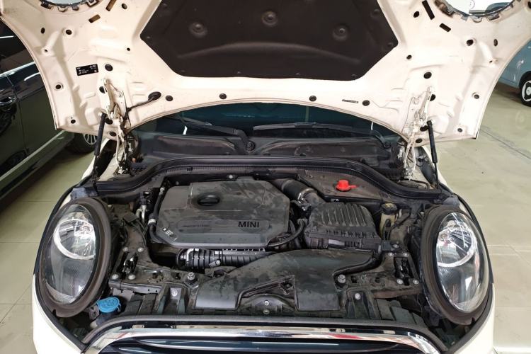 Used MINI 2019 1.5T ONE Five-Door Edition Engine Bay