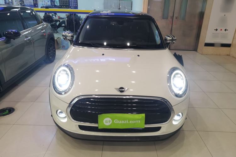 Used MINI 2019 1.5T COOPER Artist Exterior 1