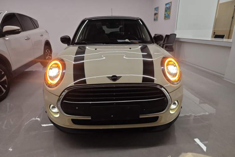 Used MINI 2019 1.5T COOPER Classic Edition Five-Door Version Exterior 1