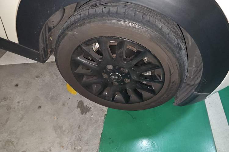 Used MINI 2019 1.5T COOPER Classic Edition Five-Door Version Exterior 1