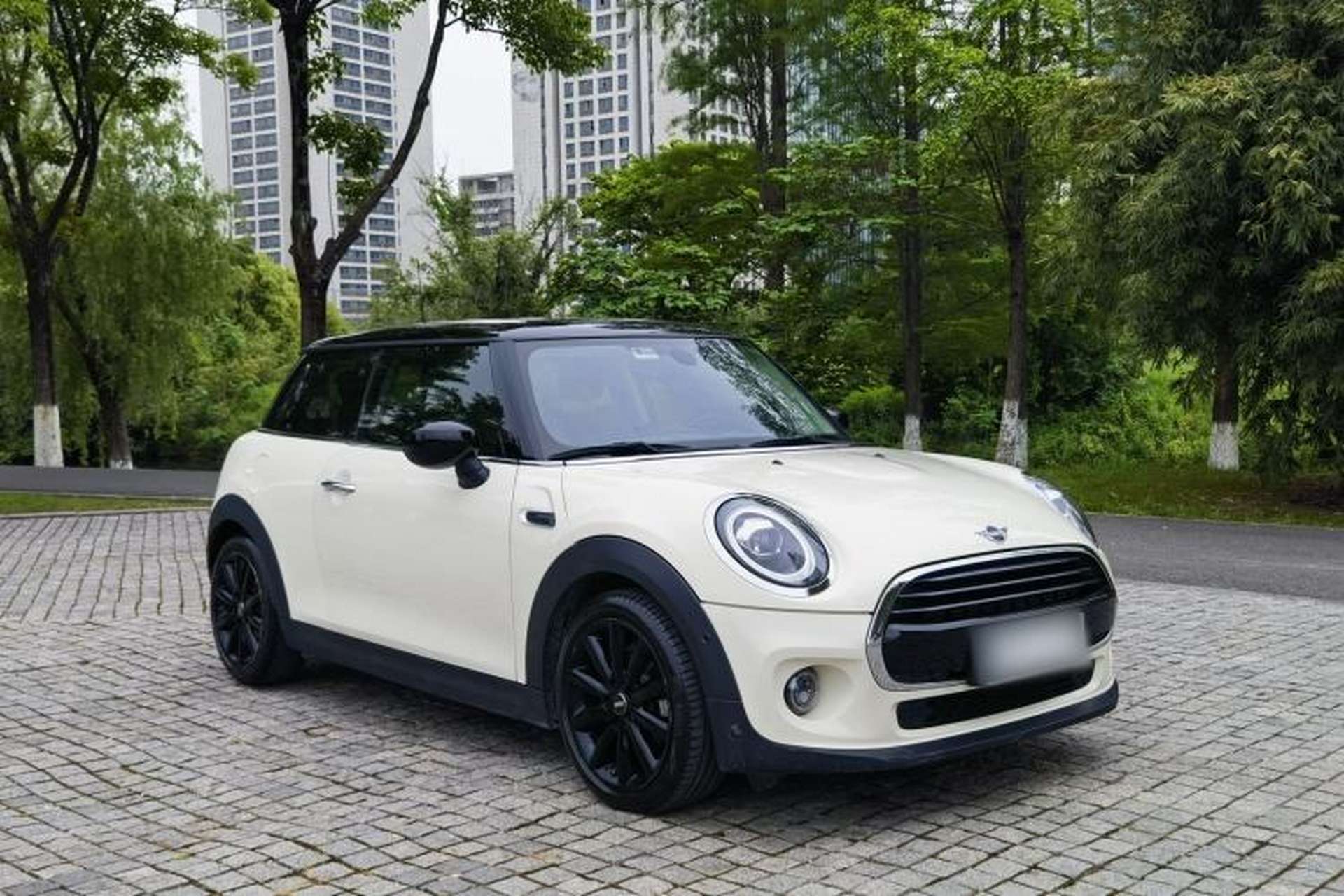 Used MINI 2019 1.5T COOPER Artist Exterior 2